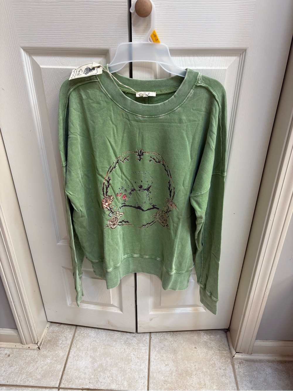 easel Washed Sage Green Floral Wreath Crewneck Sweater